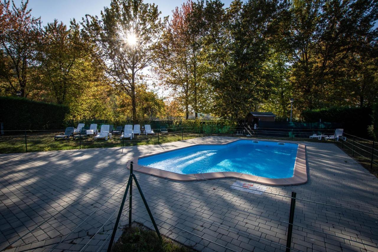 Eco House Roero Cottage Алба Екстериор снимка